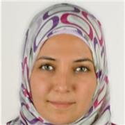 Nachhelferin für die kinder aller der Altergruppe