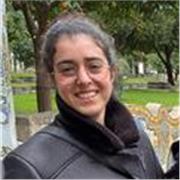 studentessa frequentante il corso magistrale di ingegneria Ambientale impartisce ripetizioni private di matematica e fisica