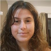 Estoy en el 3° Magisterio, he realizado prácticas en un colegio y dado clases de apoyo por mi cuenta