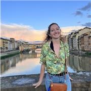 English tutor for any age, experience teaching and working with children, US native with native English language proficiency