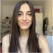 Studentessa universitaria di economia impartisce lezioni di matematica, italiano, inglese (si valutano altre materie) per studenti di scuola elementare, medie e superiori.