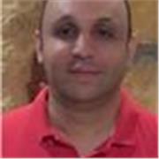 Biology and chemistry tutor with a solid background in sciences