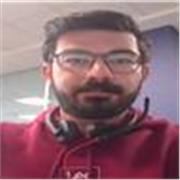 Technical specialist who can teach e-mobility topics.