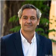 Profesor de Derecho para todas las edades y campos. Tanto derecho publico como privado. Zona Jaén y alrededores