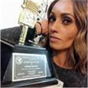 Soy periodista y locutora. Mis clases son para quieren  hablar español para cualquier necesidad y ocasión de manera natural.