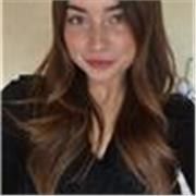 Sono una laureanda dell’Università per Stranieri di Siena in mediazione linguistica e culturale. Offro ripetizioni di italiano e inglese