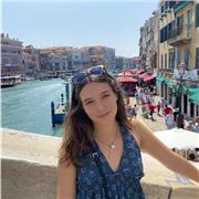 Estudiante de Biología disponible para impartir clases de matemáticas a estudiantes de primaria y la ESO