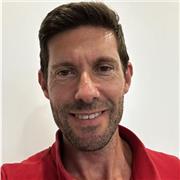 Soy profesor de inglés con más de 3 años de experiencia dando clases particulares