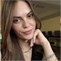 Her yaş grubuna uygun İngilizce dersleri veriyorum. Online ya da yüz yüze çalışarak dili sevdirerek öğretmeyi hedefliyorum.