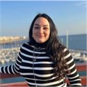 Futura profesora de infantil con pensamiento de ser también de primaria próximamente con gran facilidad a la adaptación de niños. 