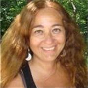 Profesora de matemáticas, física y química de ESO, bachillerato, PAU, SAT, y química universitaria