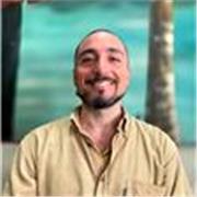 Gana fluidez y confianza con profesor de inglés TEFL certificado con más de 7 años de experiencia en el extranjero