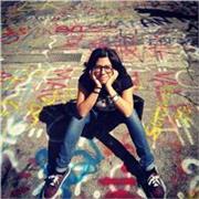 Sono una persona paziente, disponibile e flessibile in merito agli orari. Pronta ad aiutare, ad insegnare e ad ascoltare. 