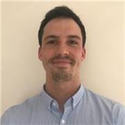 International London marketing director looking to help students develop their english levels