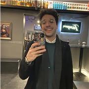 Studente laureato in filosofia (L-5) impartisce lezioni di filosofia, italiano, storia e dopo scuola generale