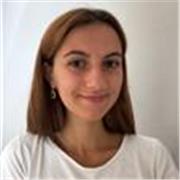 Studentessa universitaria di scienze politiche