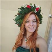 Diplomata con Lode presso Conservatorio offre con passione e professionalità: Lezioni di Canto Pop, Canto Lirico