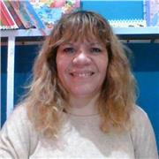 Profesora de Primer y Segundo Ciclo de la EGB especializada en alfabetización inicial