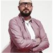 Laureato Magistrale in Management e Governance (110/110 con lode) e Triennale in Economia e Commercio (110/110 con lode) impartisc