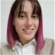 Laureanda in Graphic Design impartisce lezioni online sulla grafica