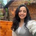 İngiliz aksanıyla her seviyeye ders veren ve özel amaçlı(IELTS, YDS, PTE, Proficiency Test) hazırlıkları için ingilizce öğretmeni
