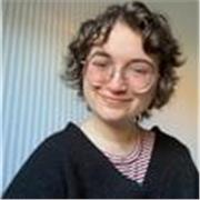 Profesora de inglés con experiencia en inglés para el mundo laboral, inglés para niños y preparación de pruebas internacionales