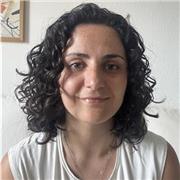 Französische Muttersprachlerin bietet Englisch und Französischunterricht für Erwachsene in Aachen, online oder in Präsenz.