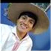 Profesor alegre y empático. Doy clases del curso de comunicación a estudiantes de nivel primaria