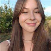 étudiante à Sciences Po je propose du soutien scolaire/ aide aux devoirs pour la fin de l'année scolaire je peux également faire du babysitting