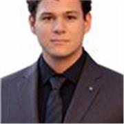 Maestro de apoyo escolar para niños de primaria a secundaria