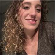 Ciao, sono Giulia e sono una studentessa universitaria di mediazione linguistica . Ho frequentato ,il Liceo linguistico Pietro Siciliani di Lecce , corso Esabac ottenendo il diploma francese oltre a quello italiano