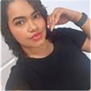 Me presento como una persona responsable, comprometida y con sólidos valores éticos.