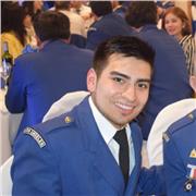 doy clases particulares en alumnos jovenes que quieran desarrollar paginas web o creaciones empresariales y le doy los lineamiento