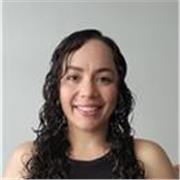 Apoyo escolar en áreas como matemáticas, inglés, lenguaje, biología