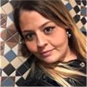 Ciao! Mi chiamo Sofia e offro aiuto compiti e supporto allo studio per studenti di scuola primaria e secondaria.