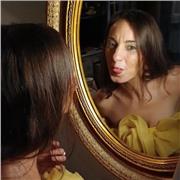 Profesora de música para niños a través de metodos divertidos.