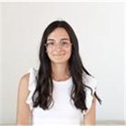 persona titulada con el C1 de inglés y actualmente estudiando una carrera.A niños pequeños 