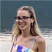 Sei alla ricerca di un aiuto per i tuoi compiti? Non esitare a contattarmi, sarò felice di aiutarti