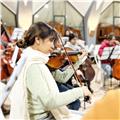 Estudiante de conservatorio ofrece clases de violín de forma online