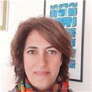 Profesora de competencias digitales y herramientas informáticas con más de 10 de experiencia.