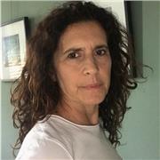 Offro aiuto compiti on line a bambini della primaria in tutte le materie, o ragazzi delle medie in inglese e materie umanistiche.