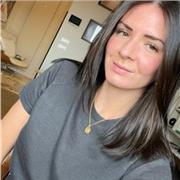 Cerchi una tutor per migliorare il tuo livello di inglese e/o spagnolo? Insieme raggiungeremo i tuoi obiettivi grazie alla mia esperienza di vita e apprendimento delle lingue all’estero!