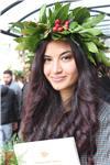 Sono un'insegnante di inglese e francese, laureata con lode (titolo magistrale) lo scorso 14 ottobre