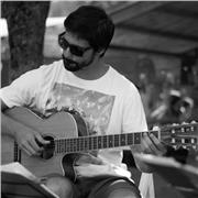 Profesor de guitarra. Todos los niveles y edades!
