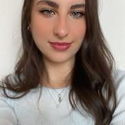 Studentessa di Medicina offre ripetizioni e aiuto compiti di inglese, scienze, italiano e matematica per ragazzi di medie e superiori