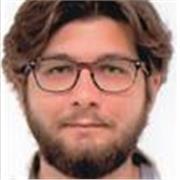 Insegnante di cinema e audiovisivo con esperienza di progetti di comunicazione nelle scuole secondarie.
