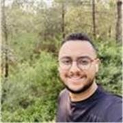 Arabic tutor providing lessons for all ages