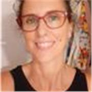 Profesora de inglés B2, funcionaria de carrera con 22 años de experiencia en escuela primaria