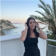 Estudiante de último año de carrera de derecho. Dispuesta a ayudar a niños con refuerzo para la mejora de las asignaturas