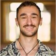 Online Fitness Coaching mit Körpergewicht – flexibel von zuhause trainieren